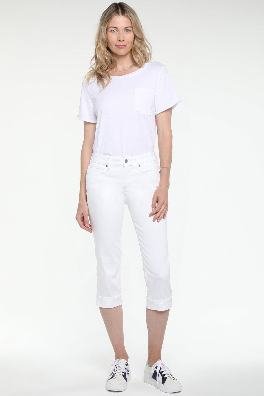 Marilyn Straight Crop Jeans in Petite