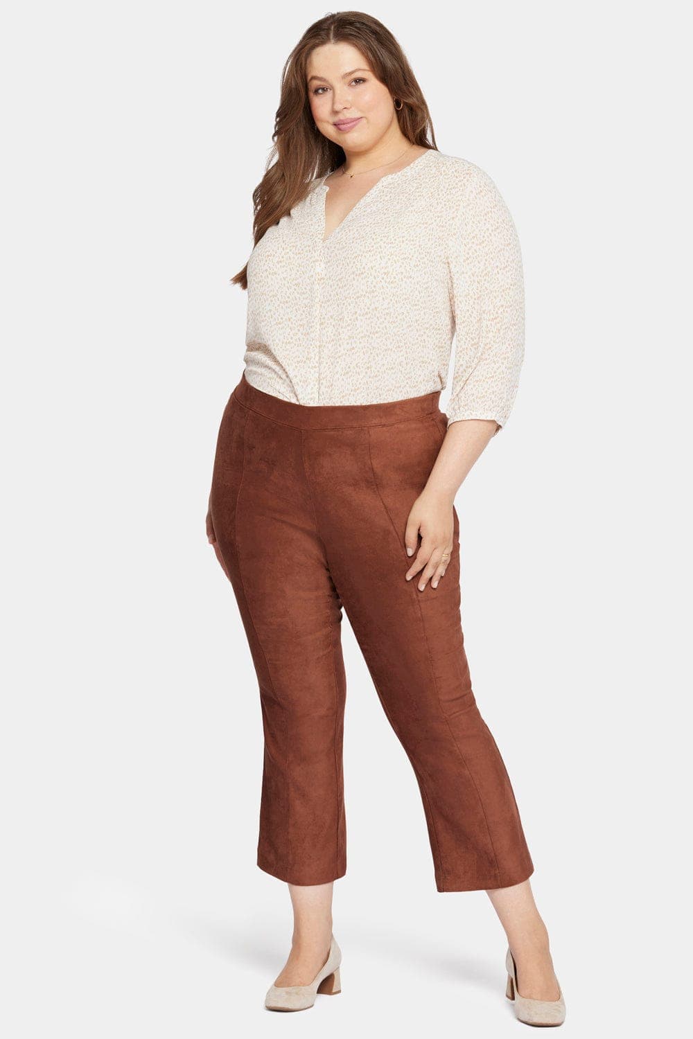 Slim Bootcut Pull-on Pants in Plus Size