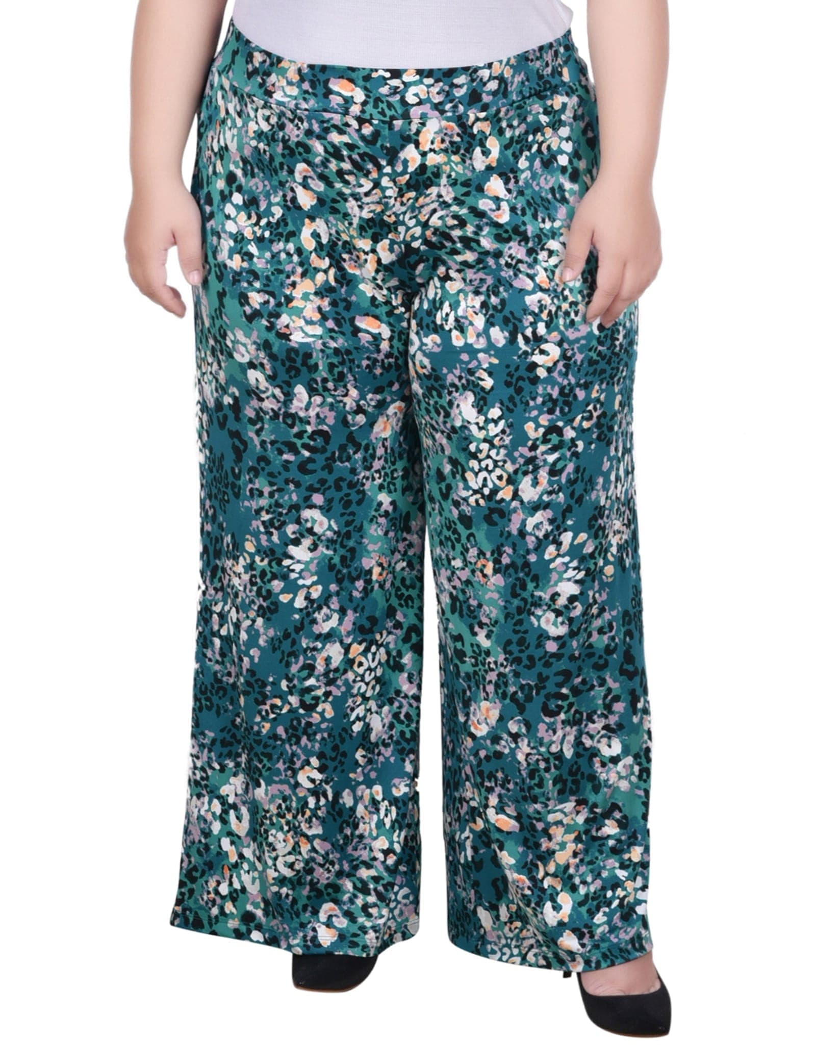 Plus Size Wide Leg Pull on Pant