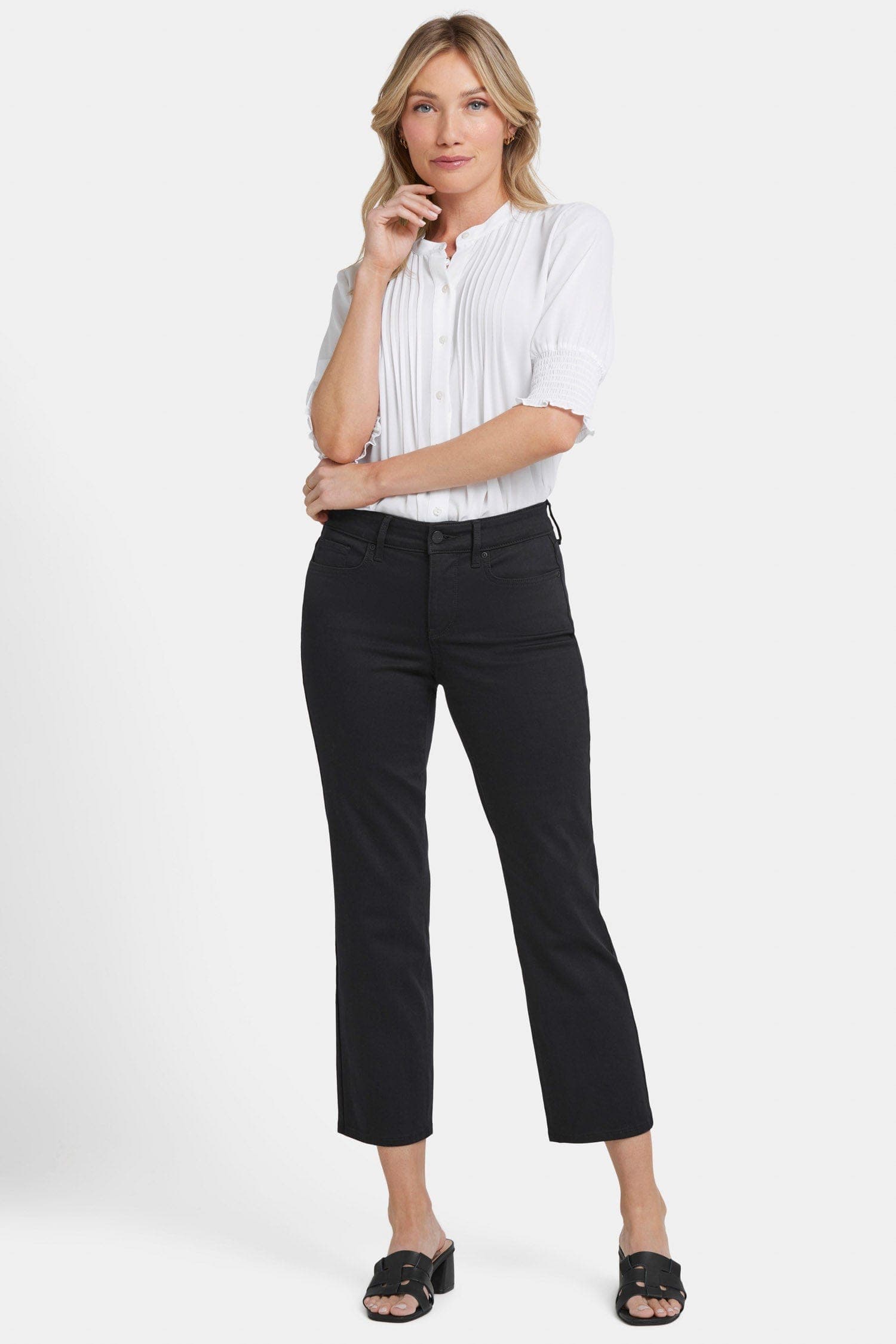 Marilyn Straight Ankle Jeans