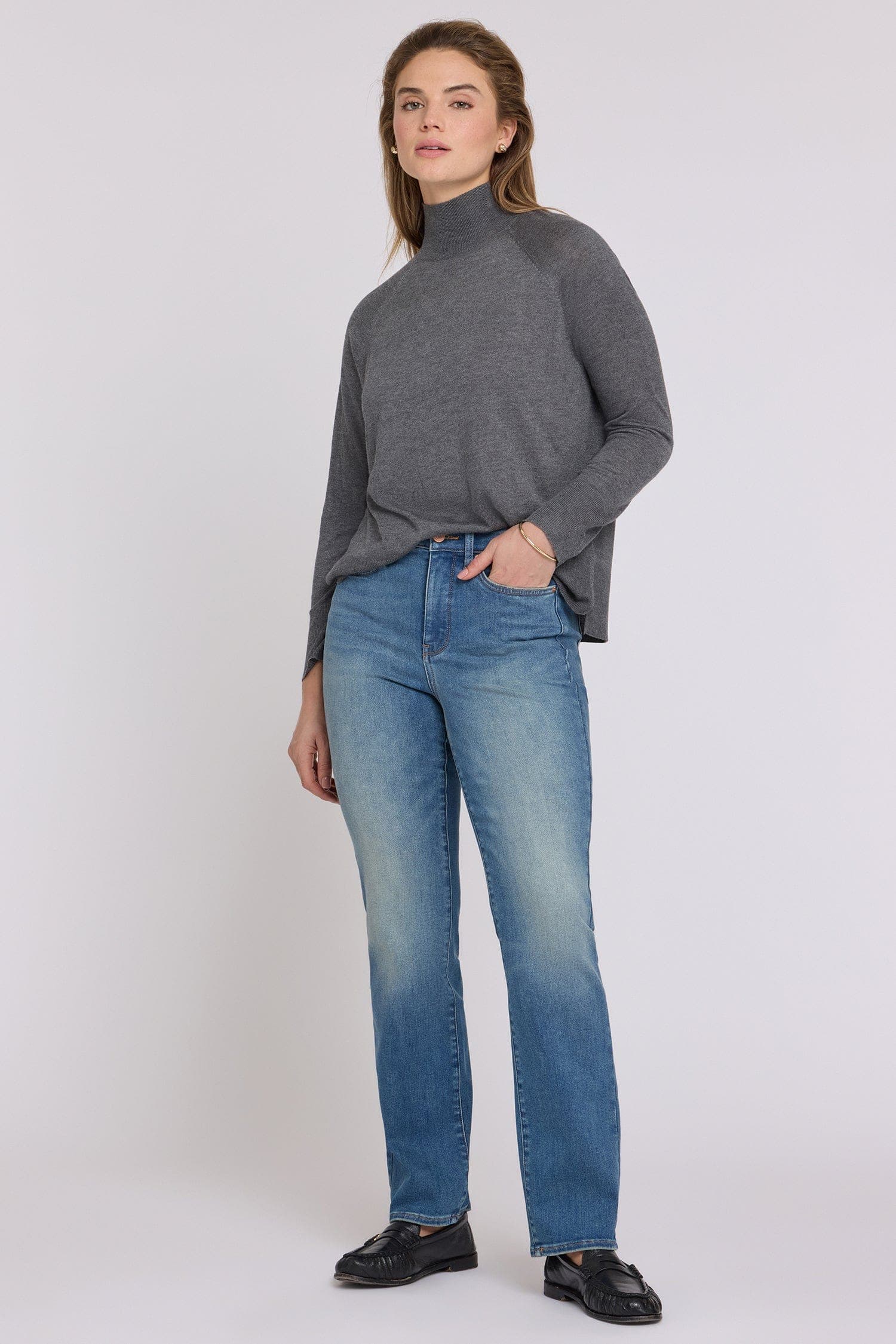 Marilyn Straight Jeans in Petite